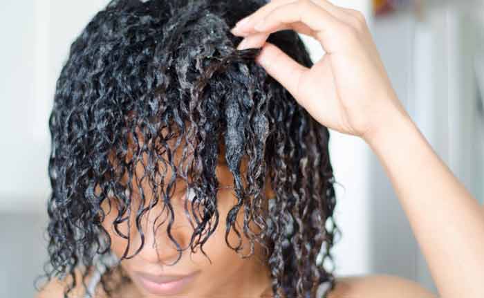 ACV detangles hair