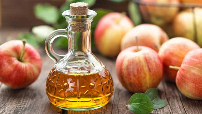 Apple cider vinegar for hair growth rinse recipe, dandruff benefits and side effects